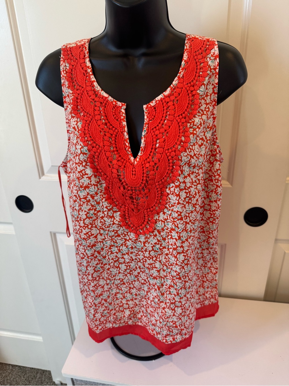 Skies Are Blue Orange Floral Crochet-Trim Sleeveless Camisole